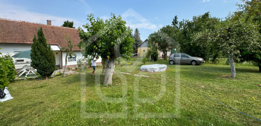 Čiastočne zrekonštruovaný rodinný dom v obci Széphalom